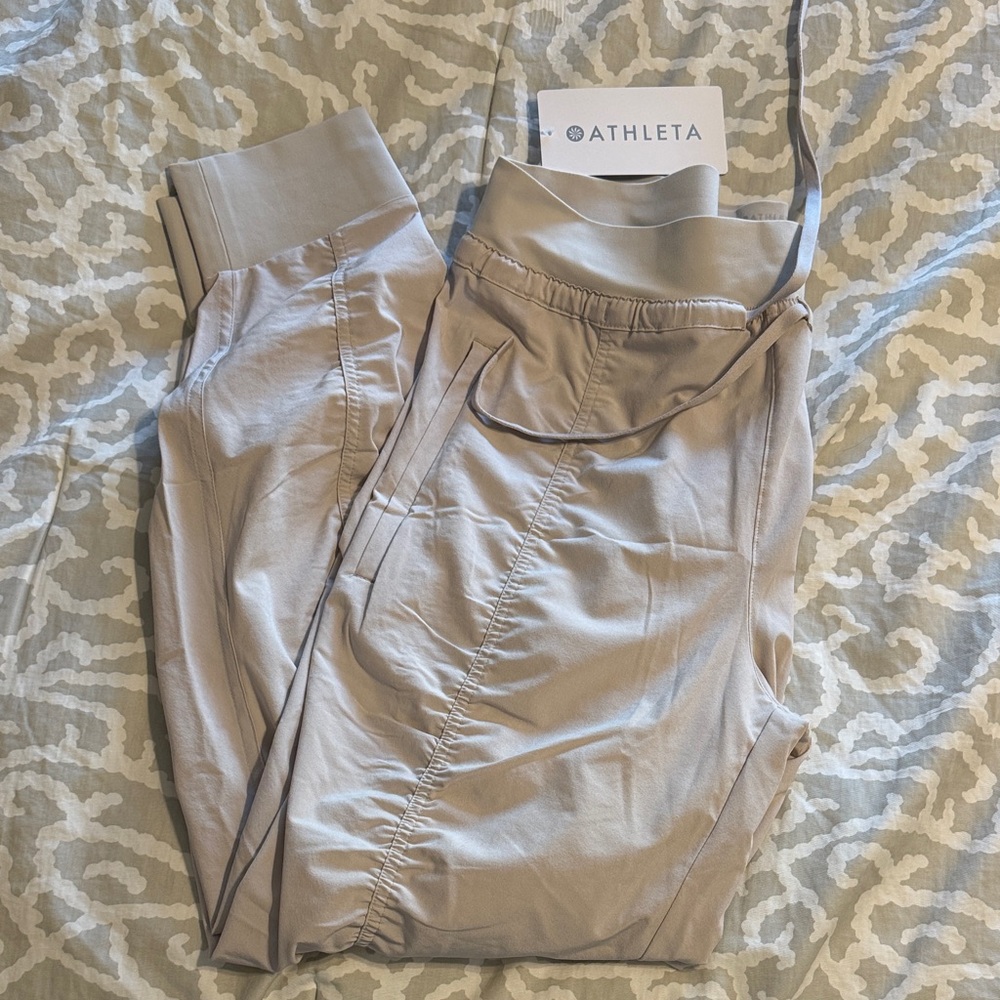 Athleta Women's Light Taupe Attitude Pant Drawstring Joggers